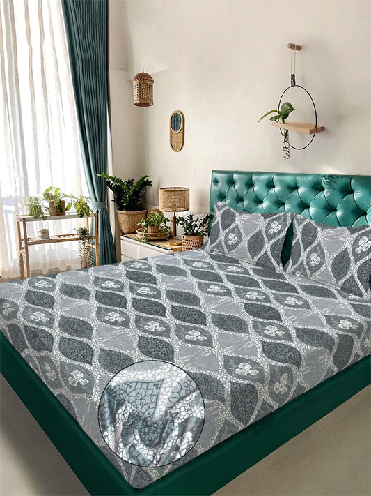 Grey Geometric Fitted Woolen Fitted Double Bedsheet with 2 Pillow Covers