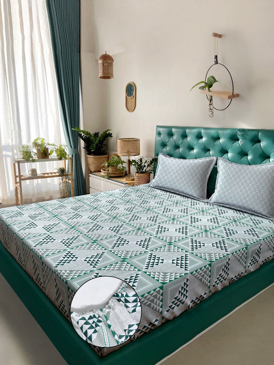 Green Geometric 400 TC Pure Cotton Fitted Double Bedsheet with 2 Pillow Covers