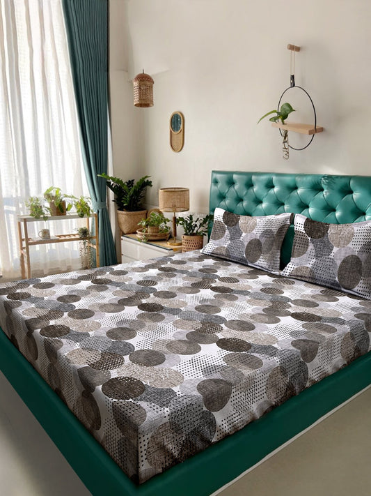 Brown Geometric 300 TC Cotton Blend Fitted Double Bedsheet with 2 Pillow Covers