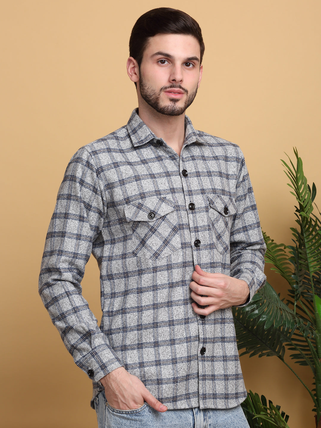 Klotthe Men Grey Checked Spread Collar Woolen Casual Shirt – KLOTTHE®