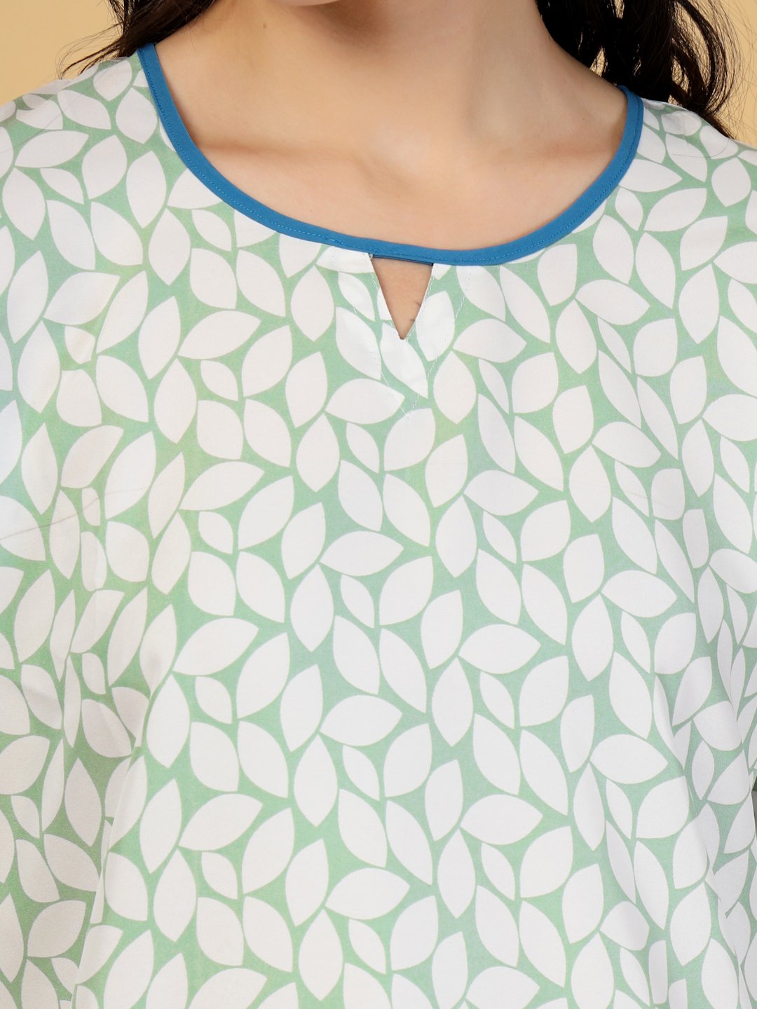Women Green Floral Cotton Blend Night Suit