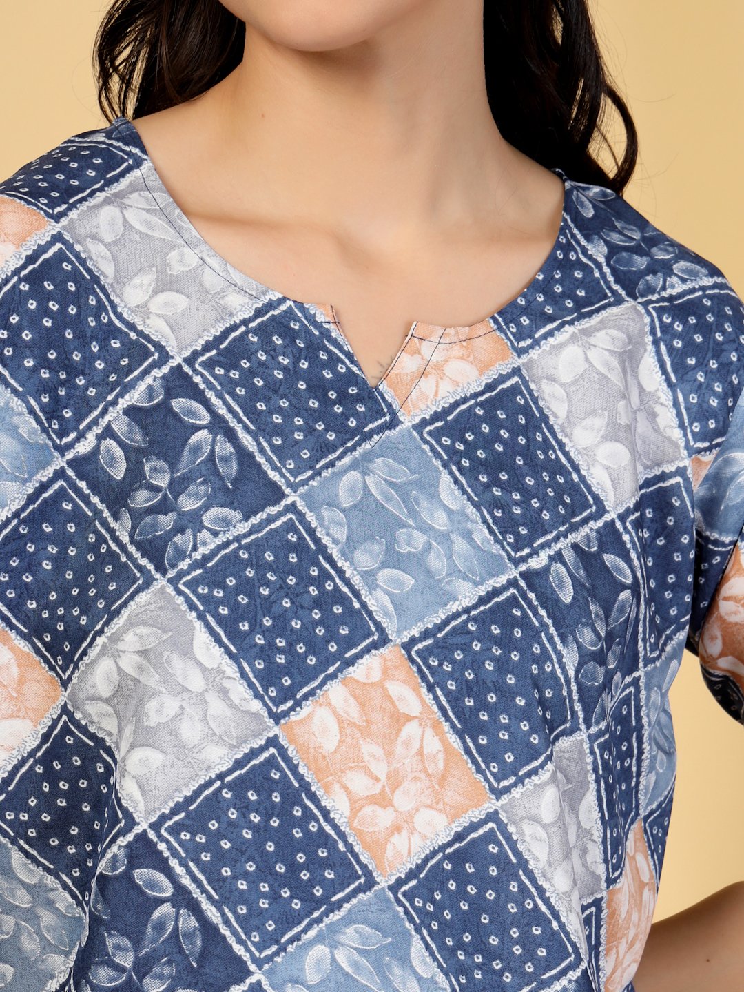 Women Blue Geometric Cotton BlendNight Suit