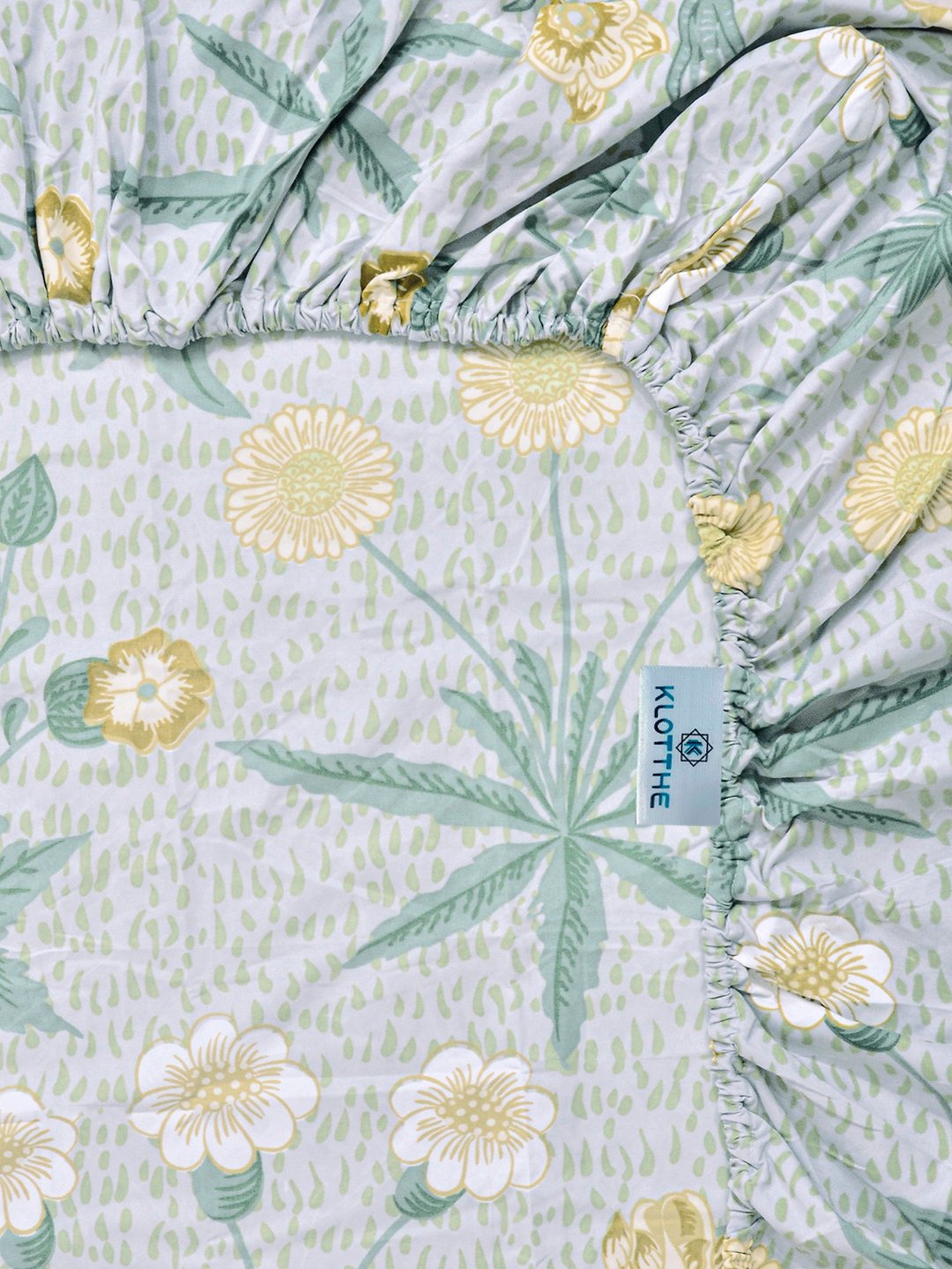 Green Floral Cotton Blend Fitted Single Bedsheet with Pillow Cover