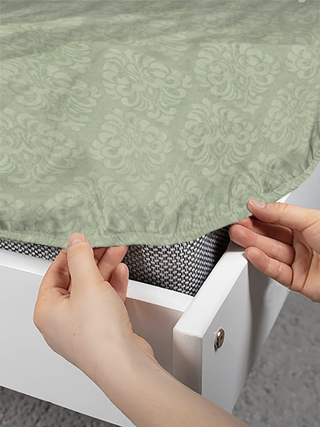 Green Floral Embossed Cotton Blend Fitted Fitted Single Bedsheet with Pillow Cover