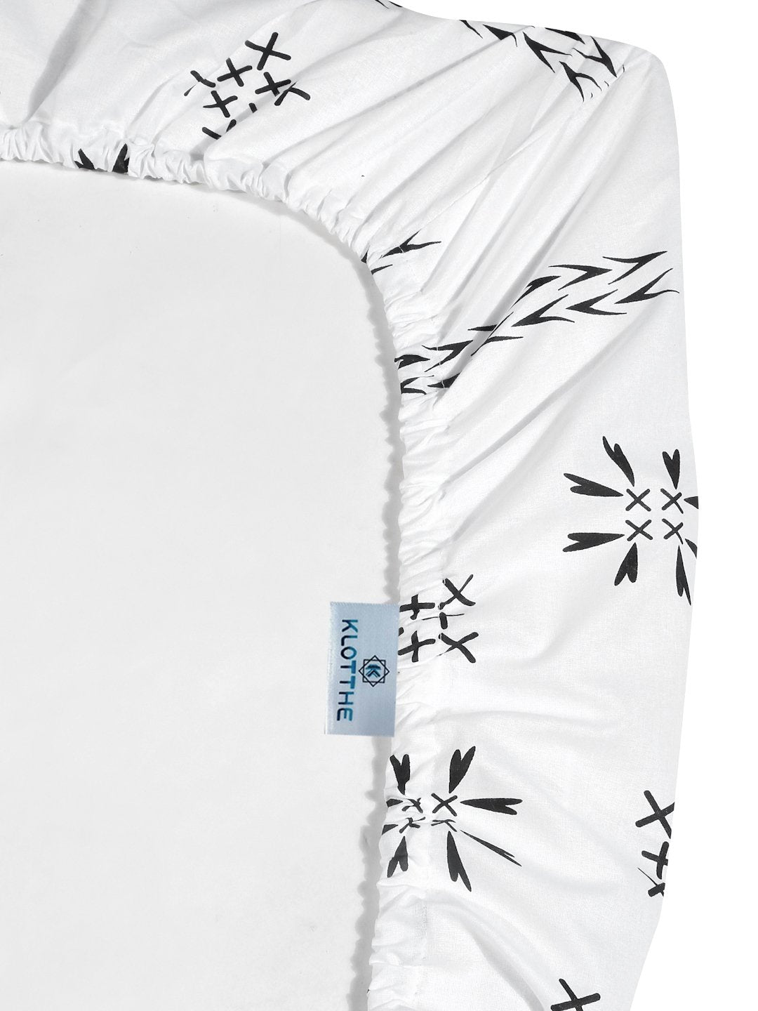 OffWhite Geometric 400 TC Pure Cotton Fitted Super King Double Bedsheet with 4 Pillow Covers