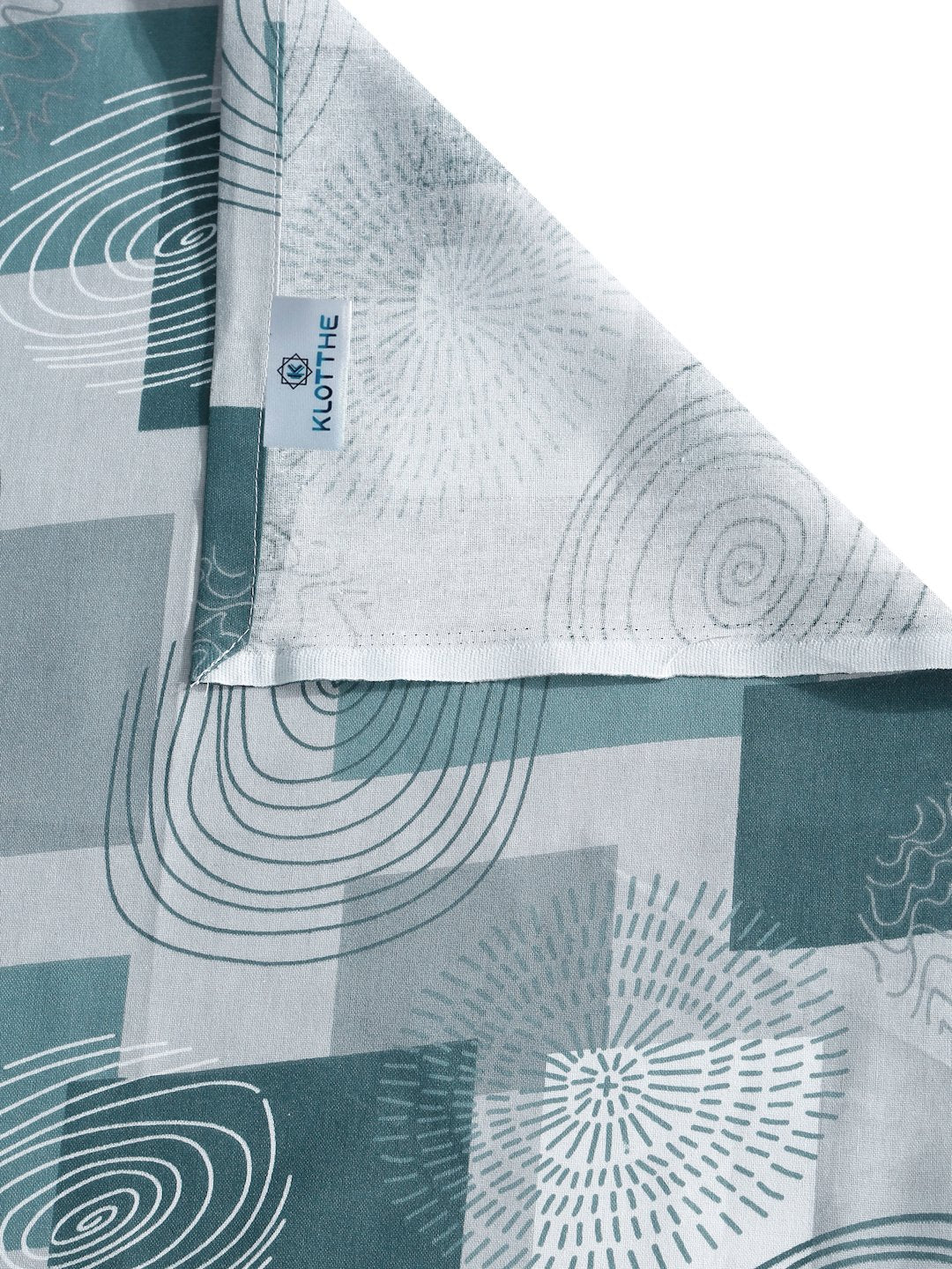 Green Geometric 400 TC Pure Cotton Double Bedsheet with 2 Pillow Covers