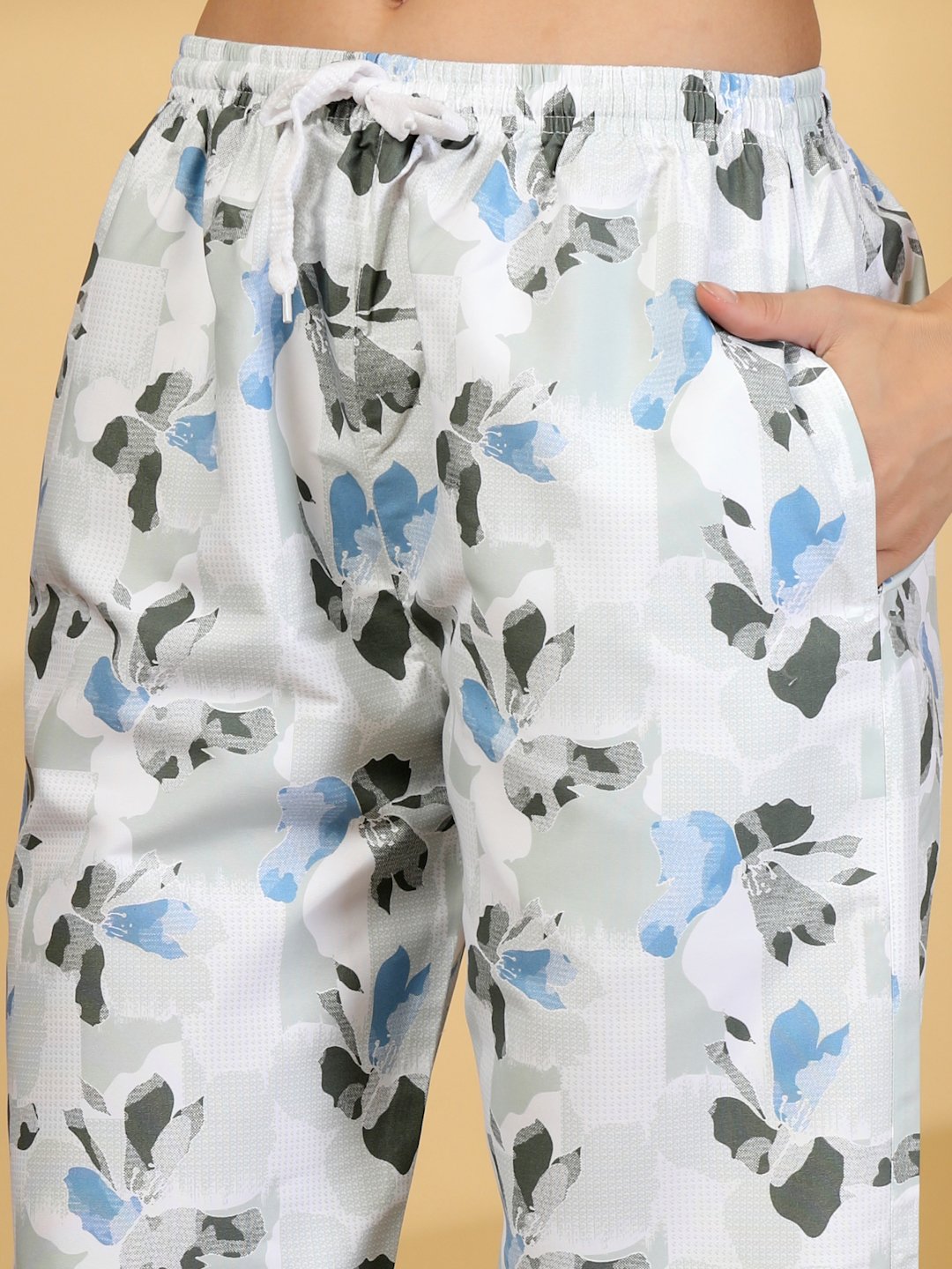 Women Multi Abstract Cotton Blend Night Suit