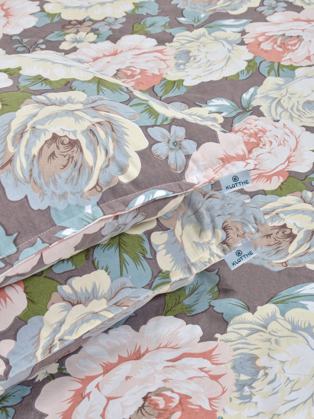 Multi Floral 300 TC Cotton Blend Double Bedsheet with 2 Pillow Covers