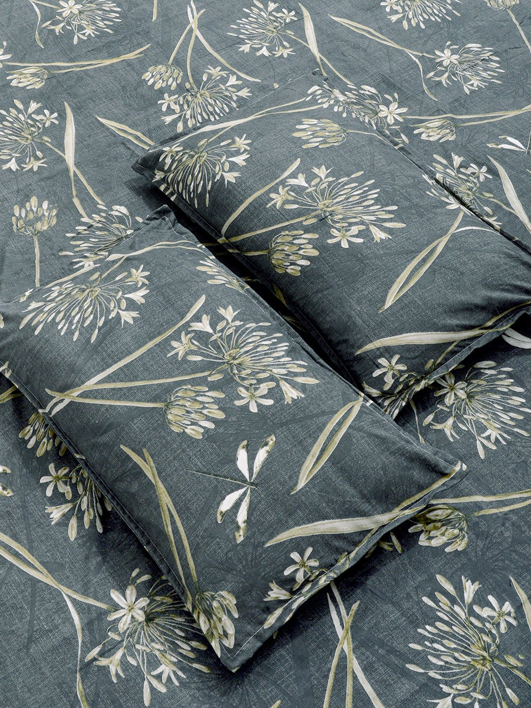 Green Floral Cotton Blend Double Bedsheet with 2 Pillow Covers