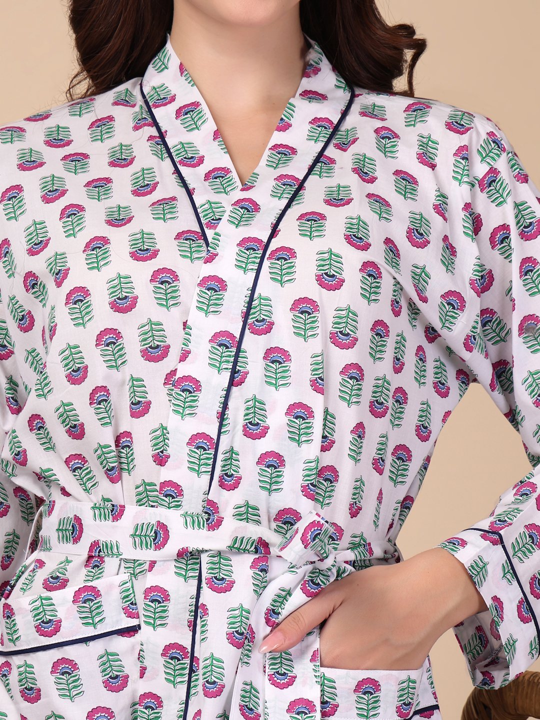 Women Printed White Floral Pure Cotton Bath Robe With Belt
