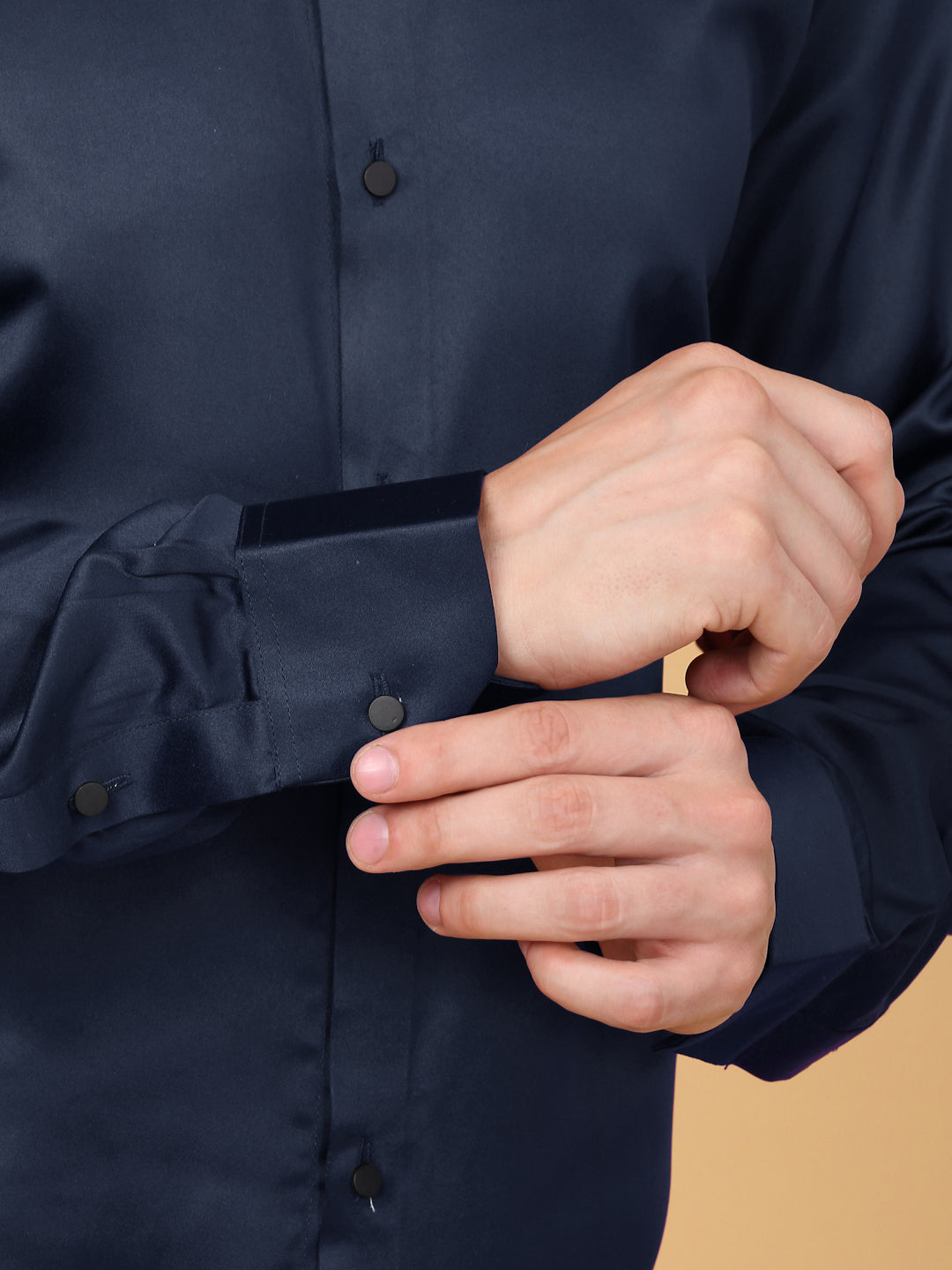 Klotthe Men NavyBlue Solid Spread Collar Satin Formal Shirt