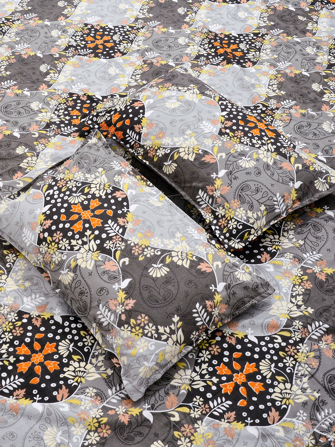 Grey Floral Cotton Blend Double Bedsheet with 2 Pillow Covers