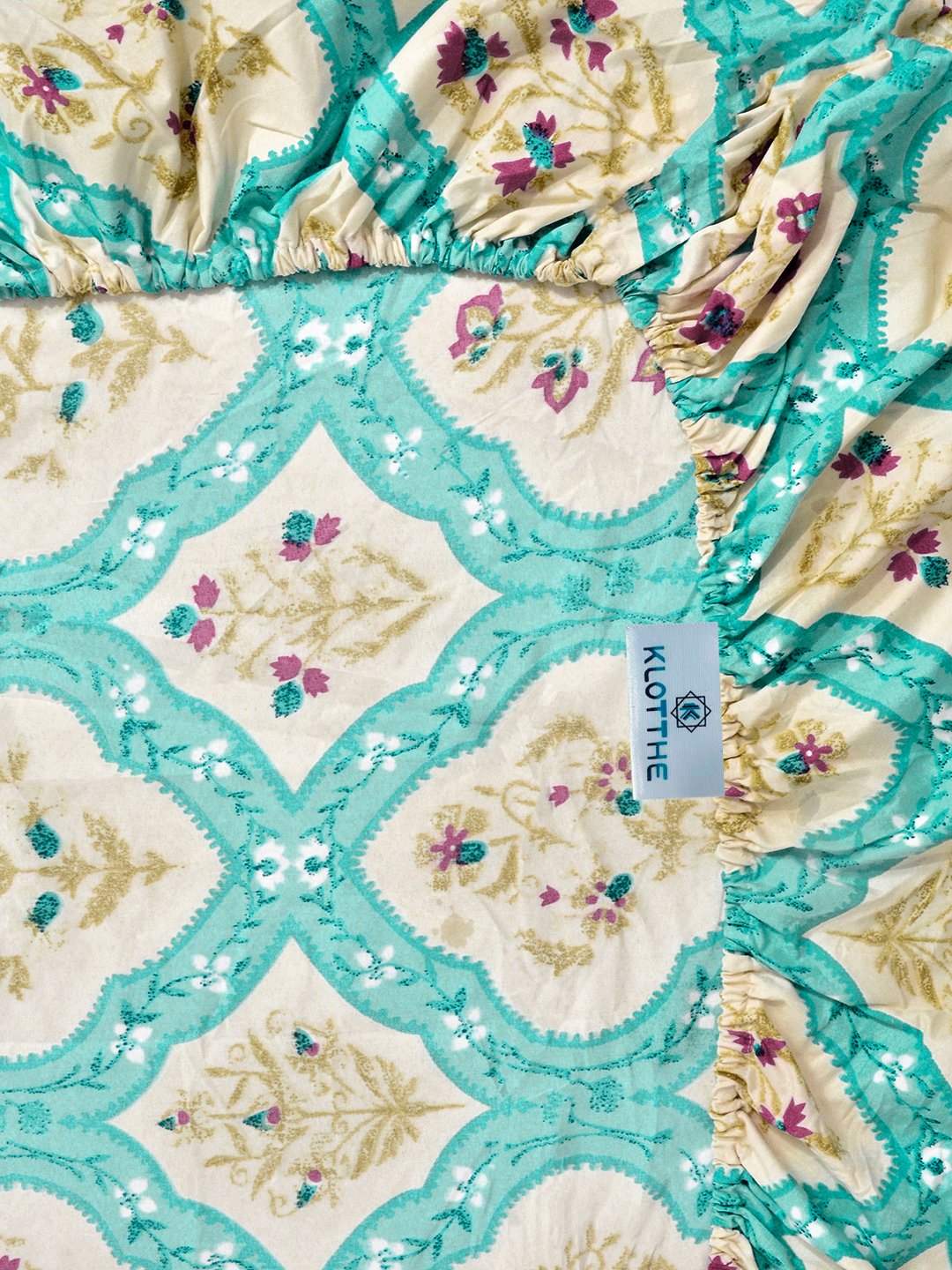 Multi Floral Cotton Blend Fitted Double Bedsheet with 2 Pillow Covers