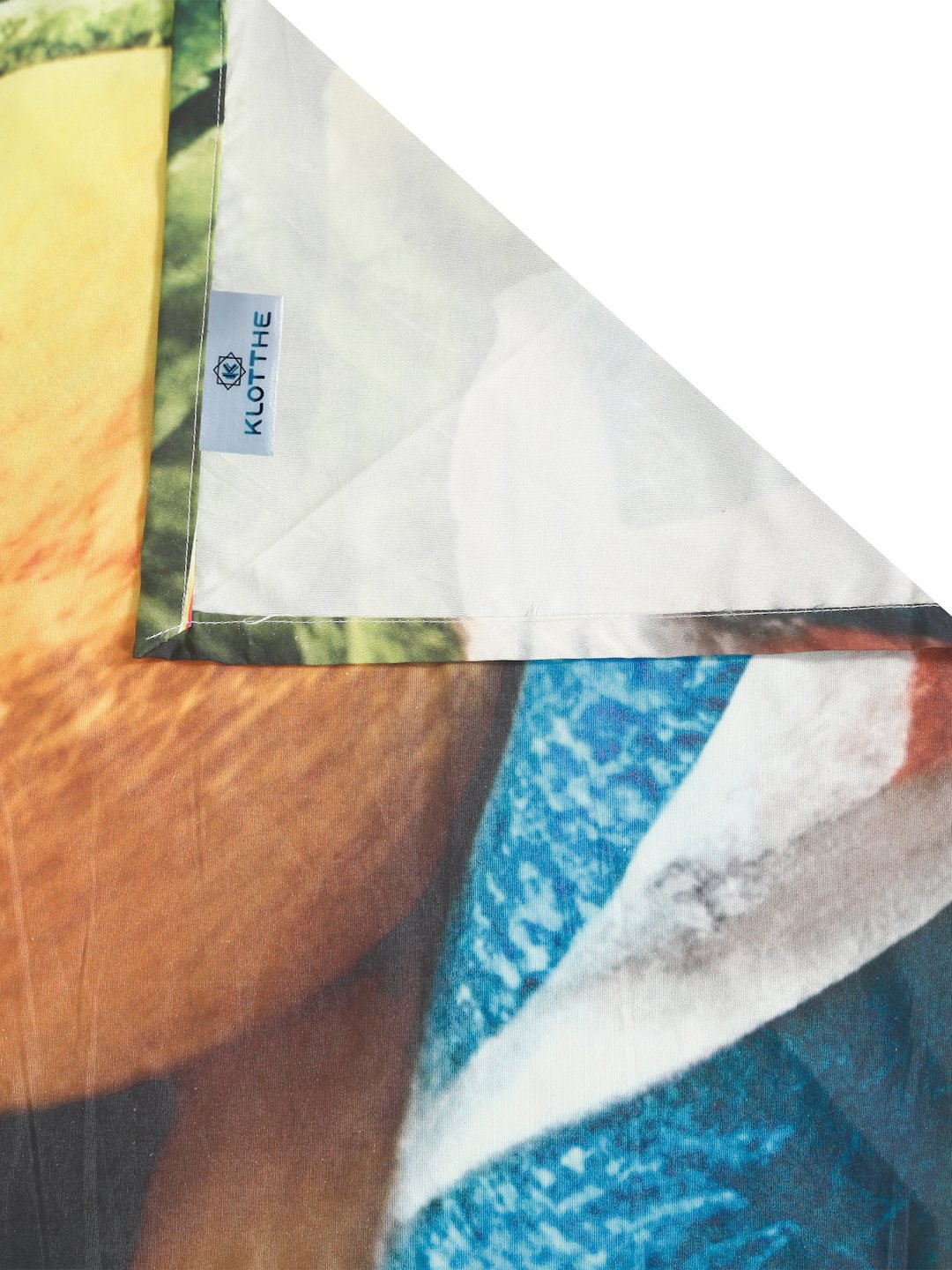 Multi 7D Abstract Printed Cotton Blend Double Bedsheet with 2 Pillow Covers