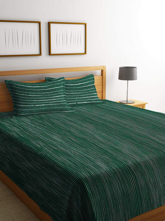 100% Pure Cotton King Size Handwoven Bed Cover with Two Pillow Covers by KLOTTHE® (Green)