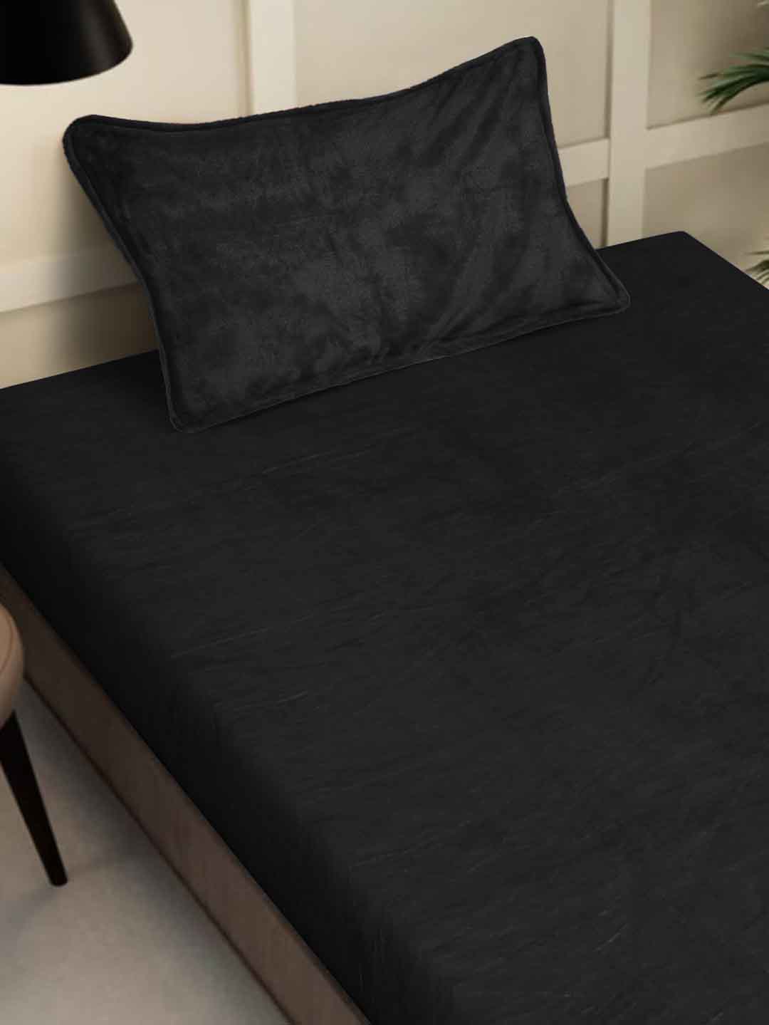 Klotthe Black Solid Woolen Single Bed Sheet with Pillow Cover