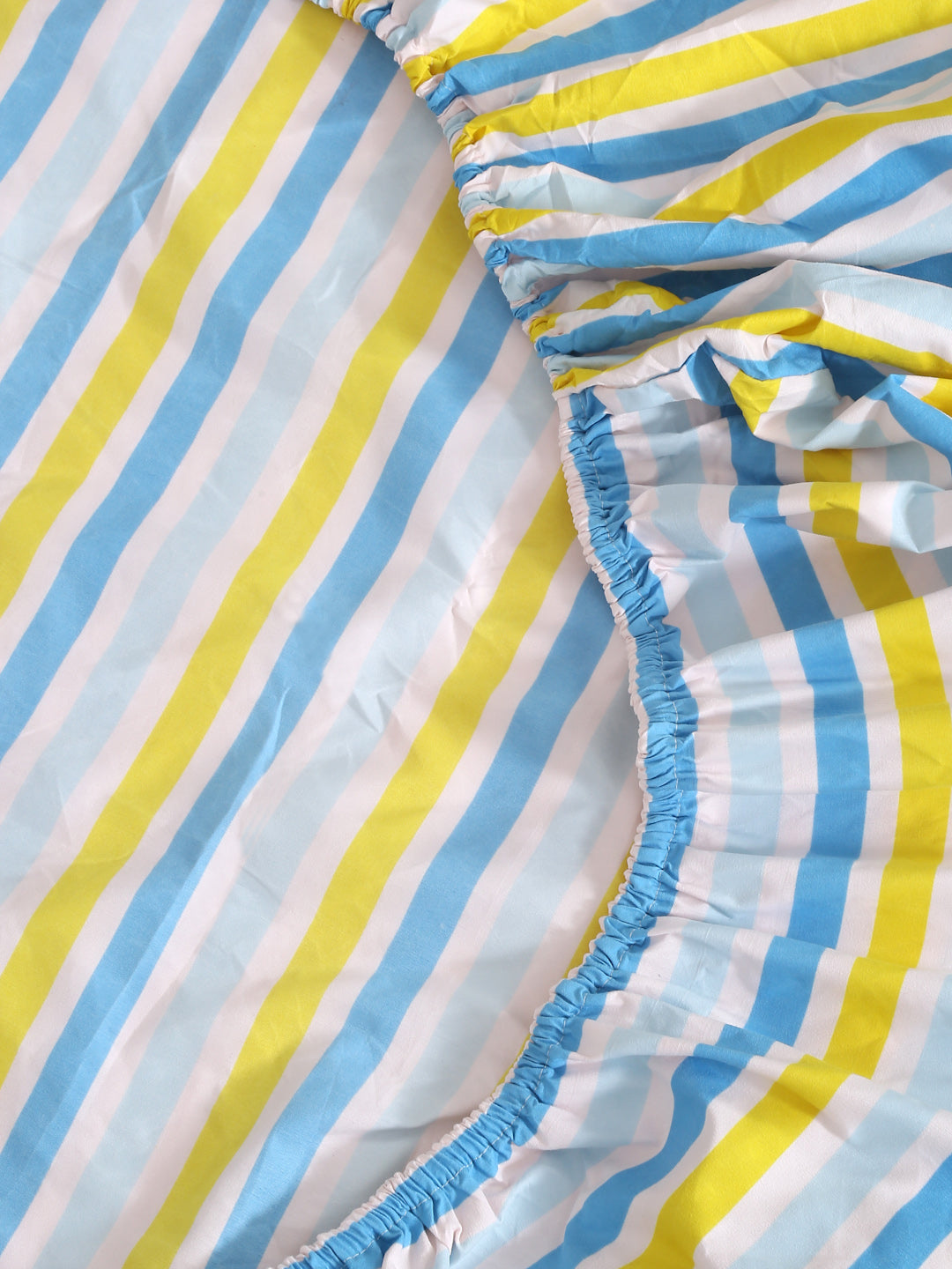 Klotthe MultiColor Striped Cotton Blend 300 TC Fitted Double Bedsheet with 2 Pillow covers