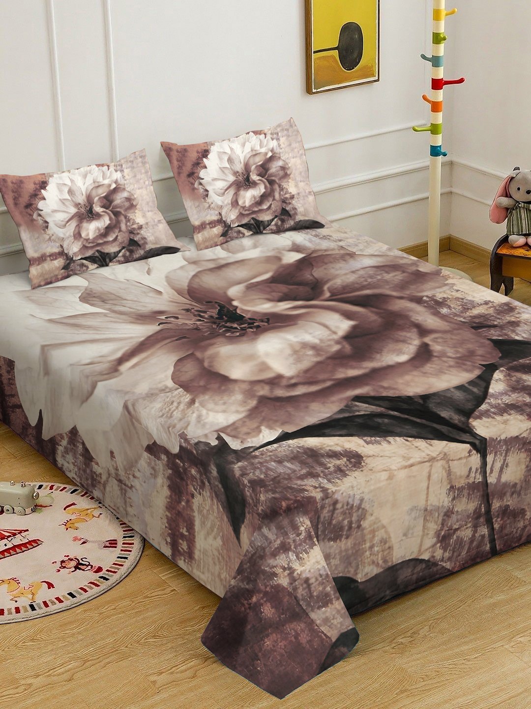 Brown 7D Floral Printed Cotton Blend Double Bedsheet with 2 Pillow Covers