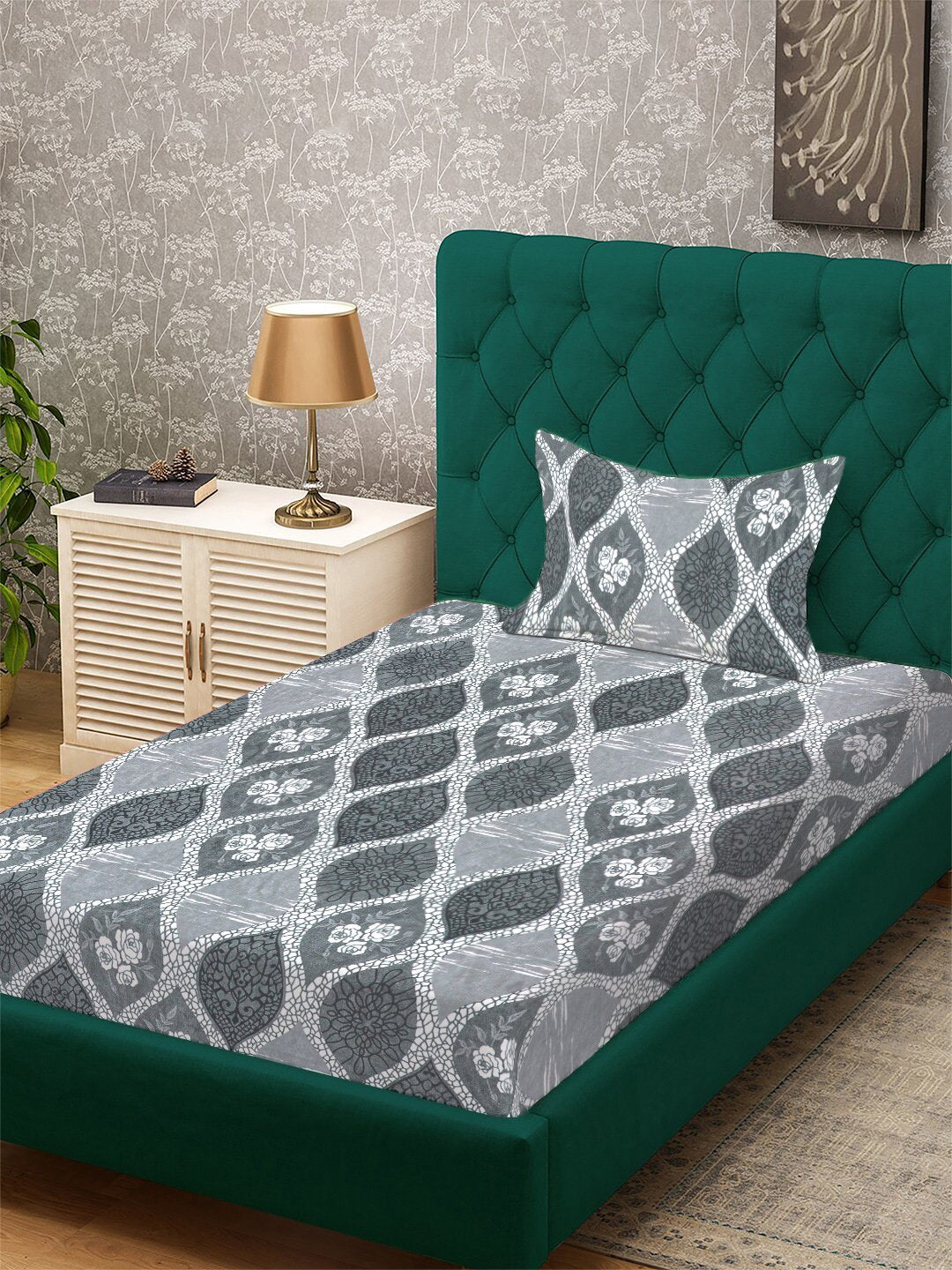 Grey Geometric Woolen Single Bedsheet with Pillow Cover