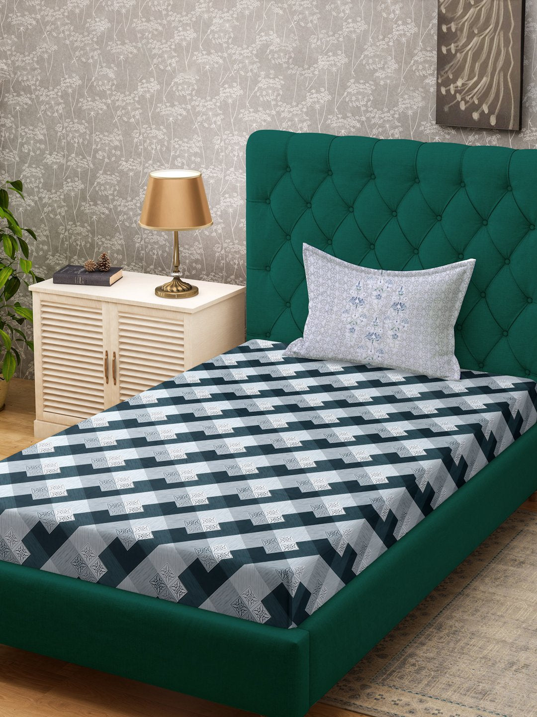 Green Geometric 400 TC Pure Cotton Single Bedsheet with Pillow Cover