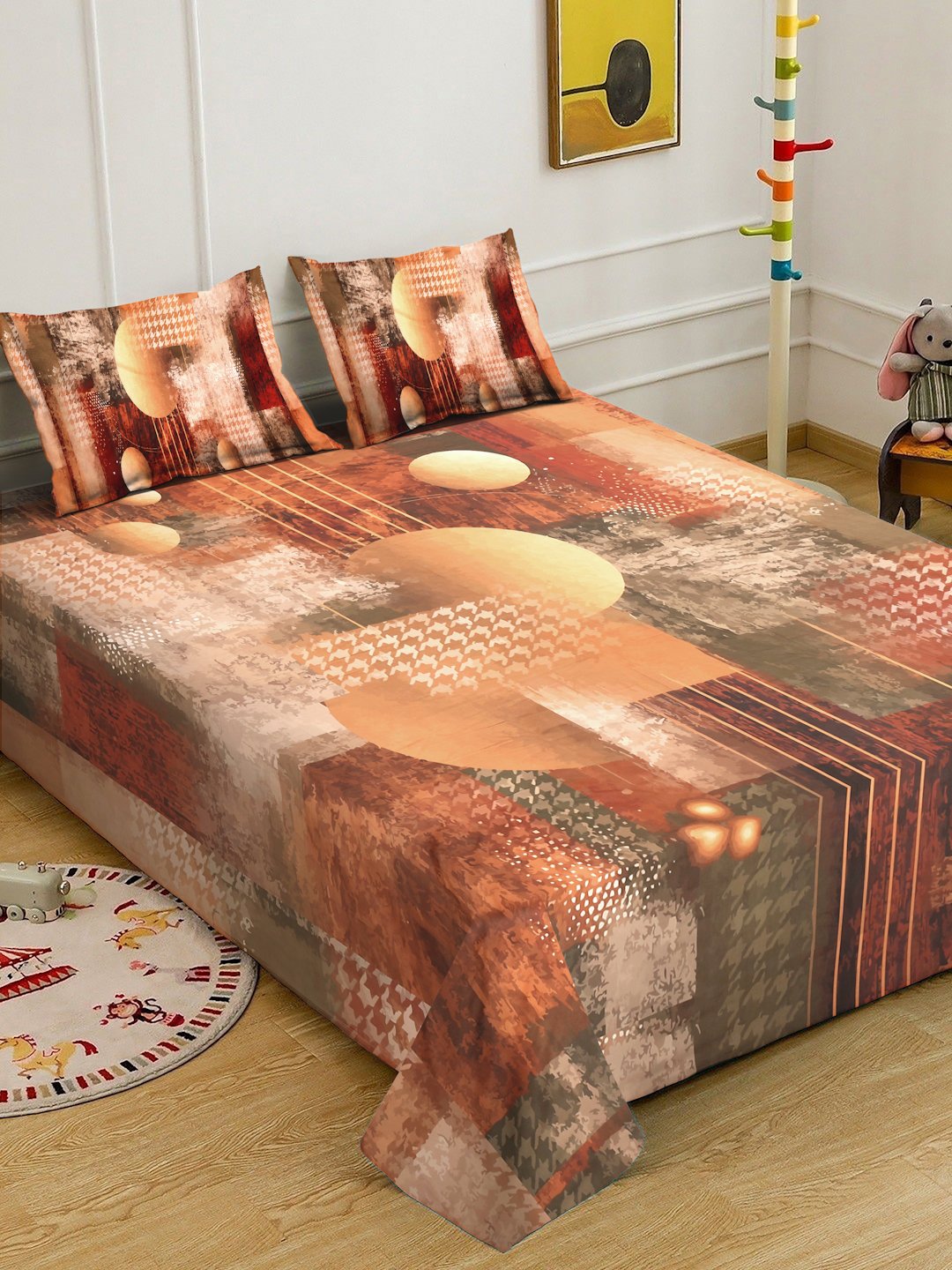 Brown Digital Geometric Printed Cotton Blend Double Bedsheet with 2 Pillow Covers