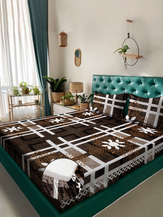 Klotthe Brown Floral Woolen Fitted Double Bed Sheet with 2 Pillow Covers