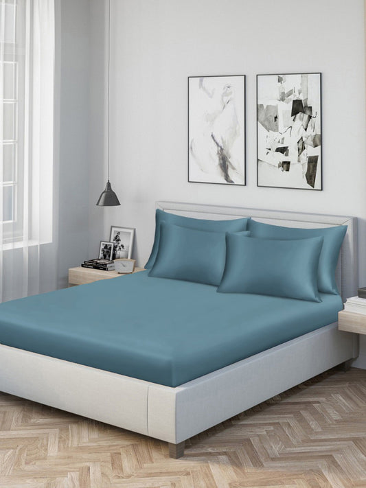 Turquoise Solid 300 TC Cotton Blend Double Bedsheet with 4 Pillow Covers