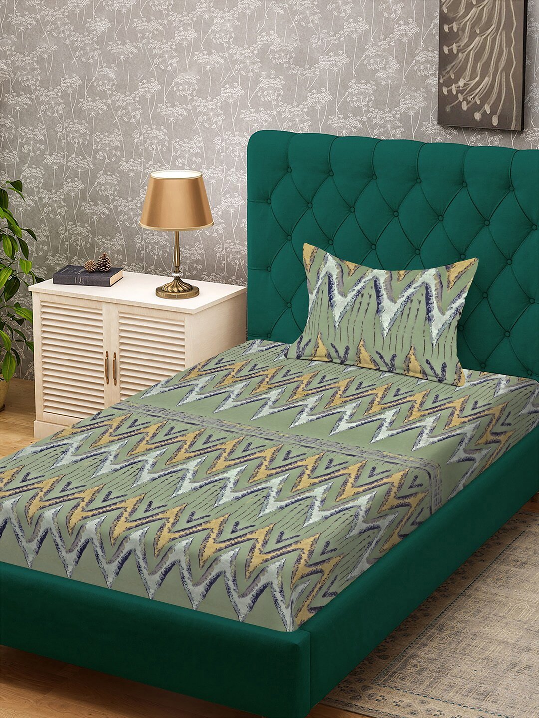 Green Geometric 300 TC Cotton Blend Single Bedsheet with Pillow Cover