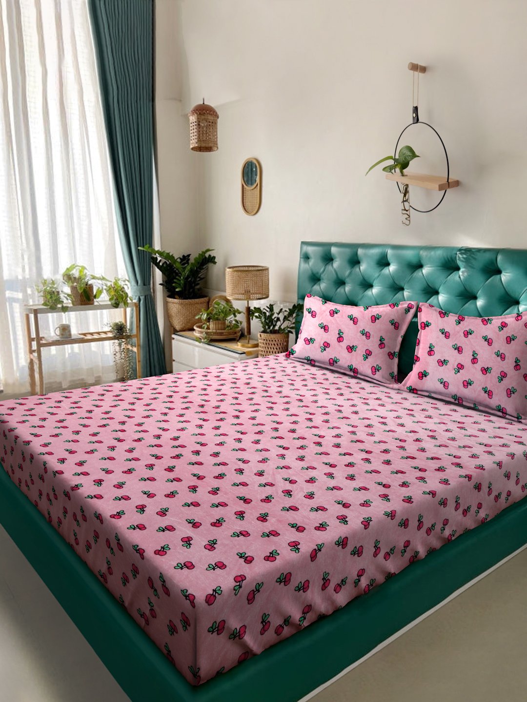 Pink Cartoon Characters Woolen Double Bed Sheet with 2 Pillow Covers