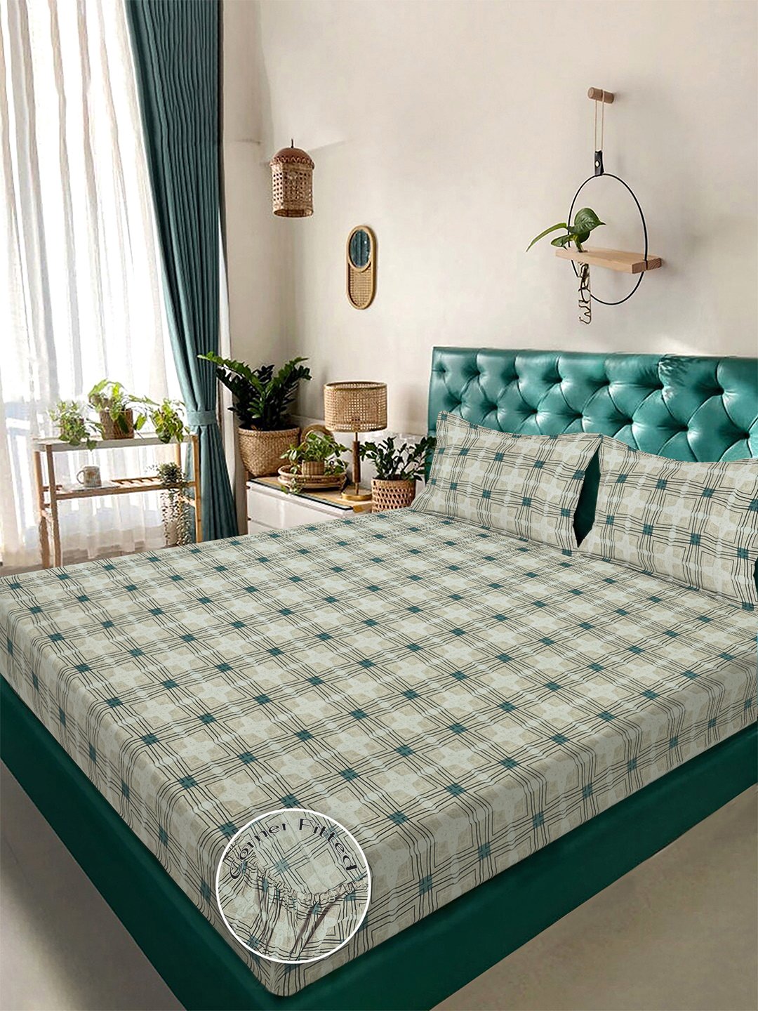 Green Geometric 300 TC Cotton Blend Fitted Double Bedsheet with 2 Pillow Covers
