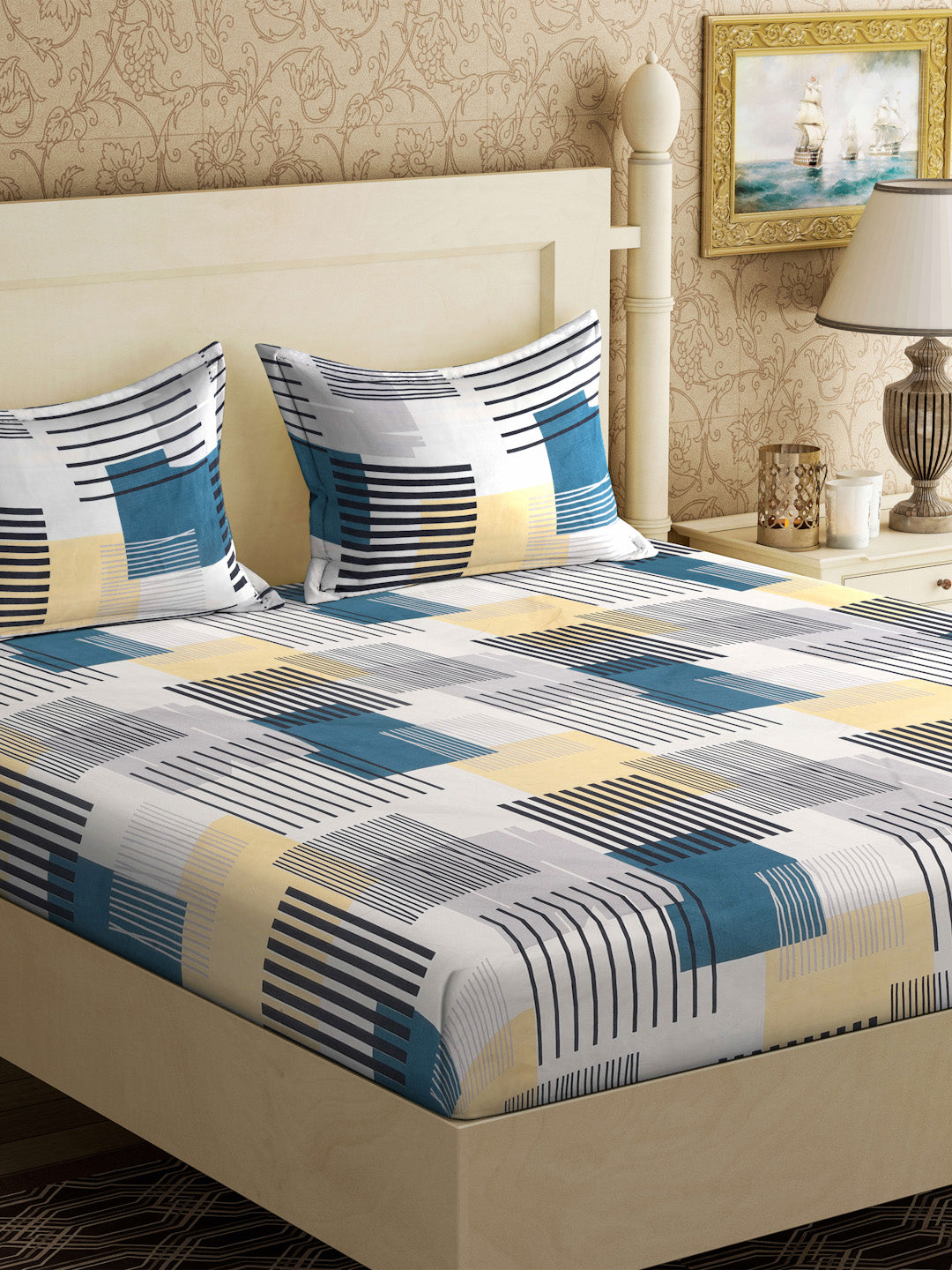 Klotthe Multicolor Geometric 300 TC Cotton Blend Double Bedsheet with 2 Pillow Covers