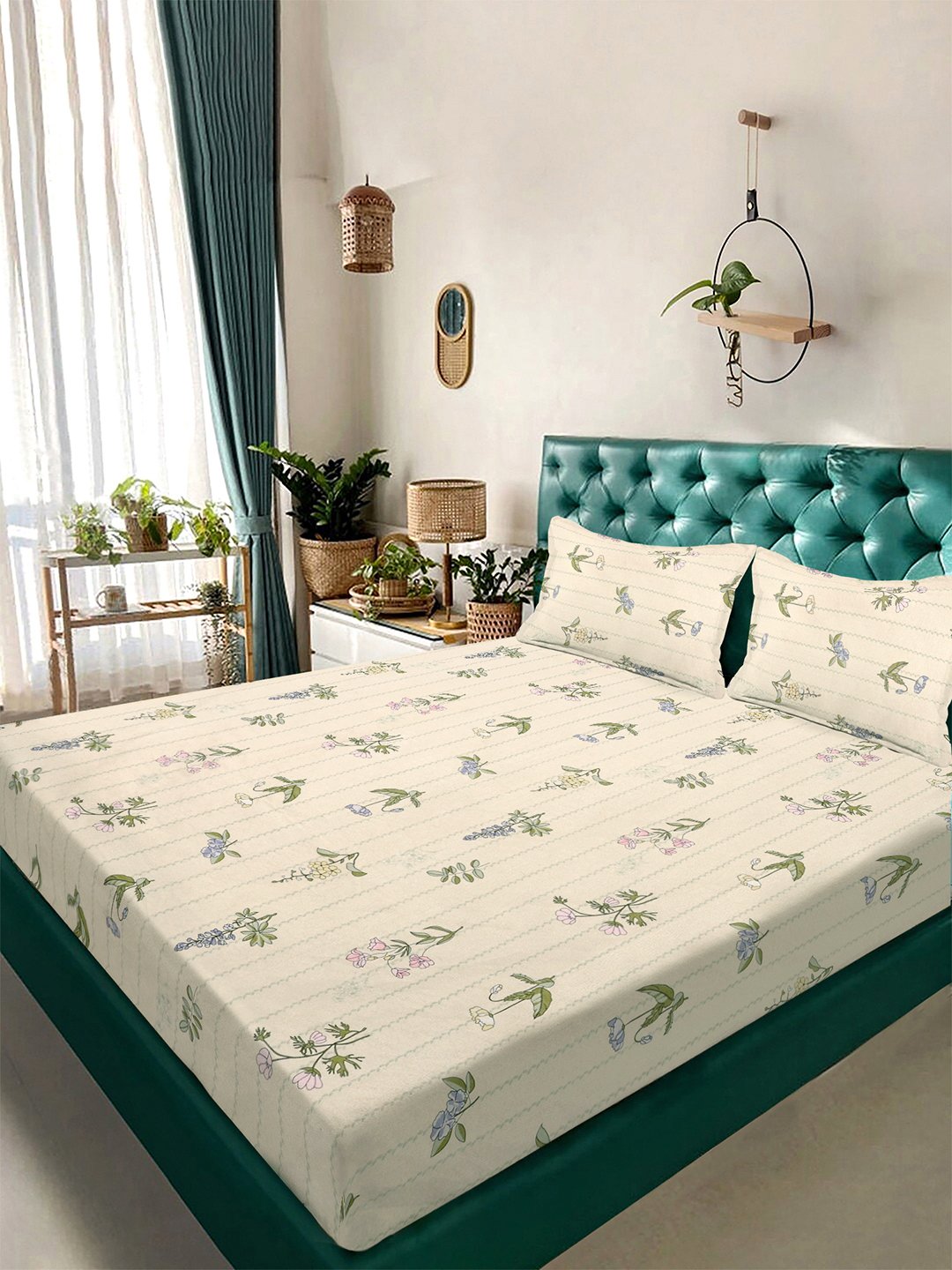 Cream Floral 300 TC Cotton Blend Double Bedsheet with 2 Pillow Covers