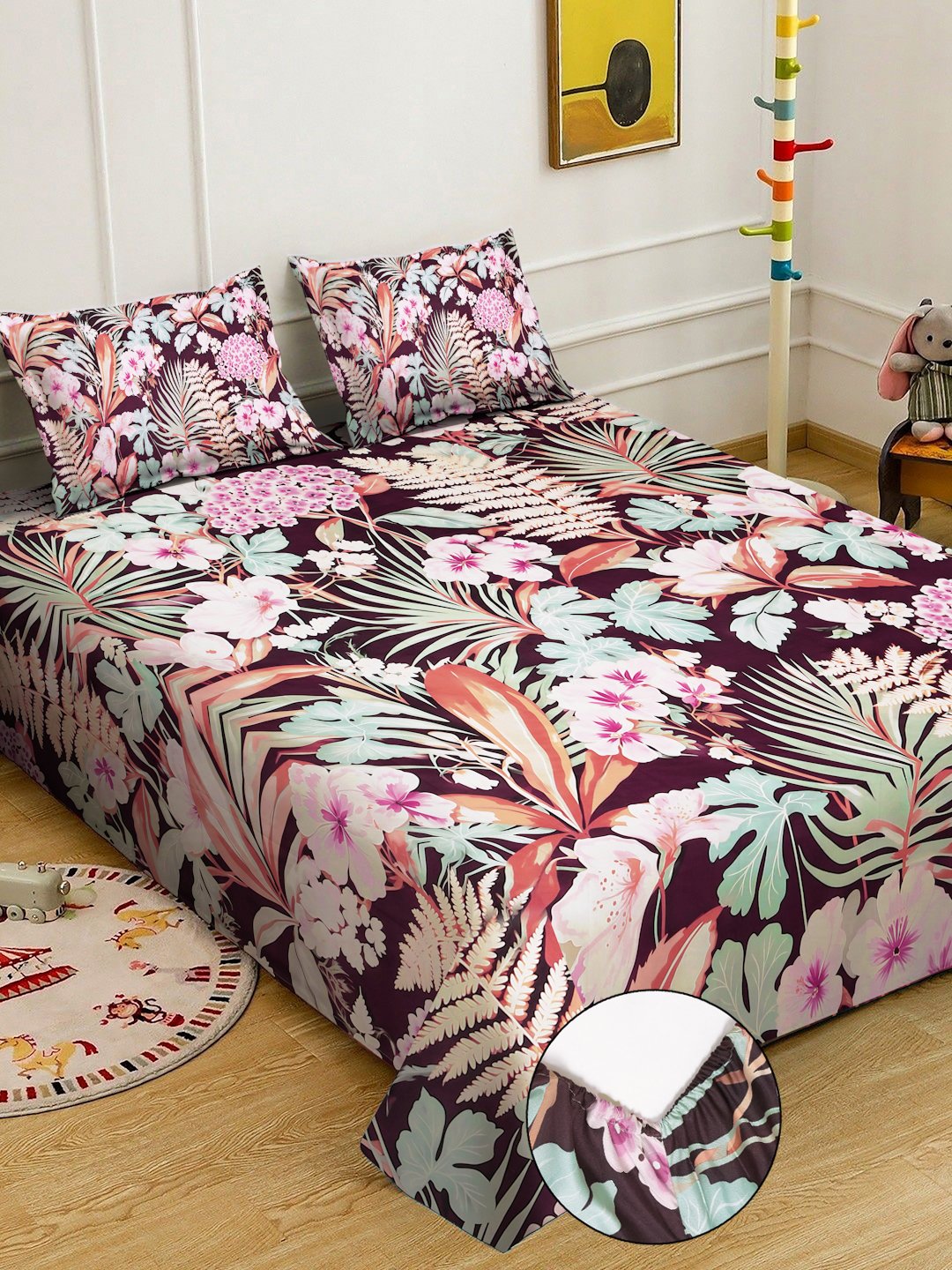 Multi Digital Floral Printed Cotton Blend Fitted Double Bedsheet with 2 Pillow Covers