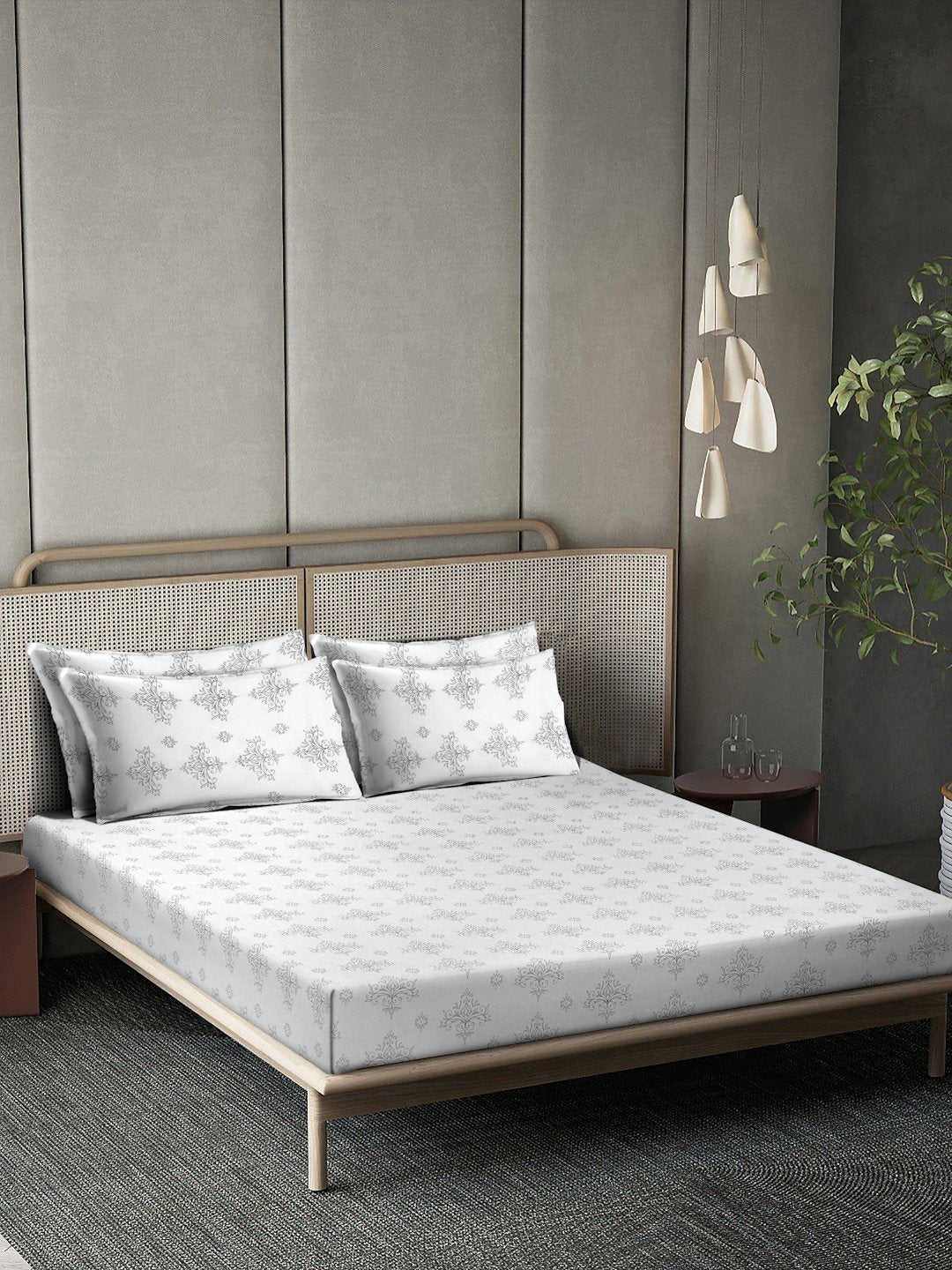 OffWhite Floral 400 TC Pure Cotton Fitted Super King Double Bedsheet with 4 Pillow Covers