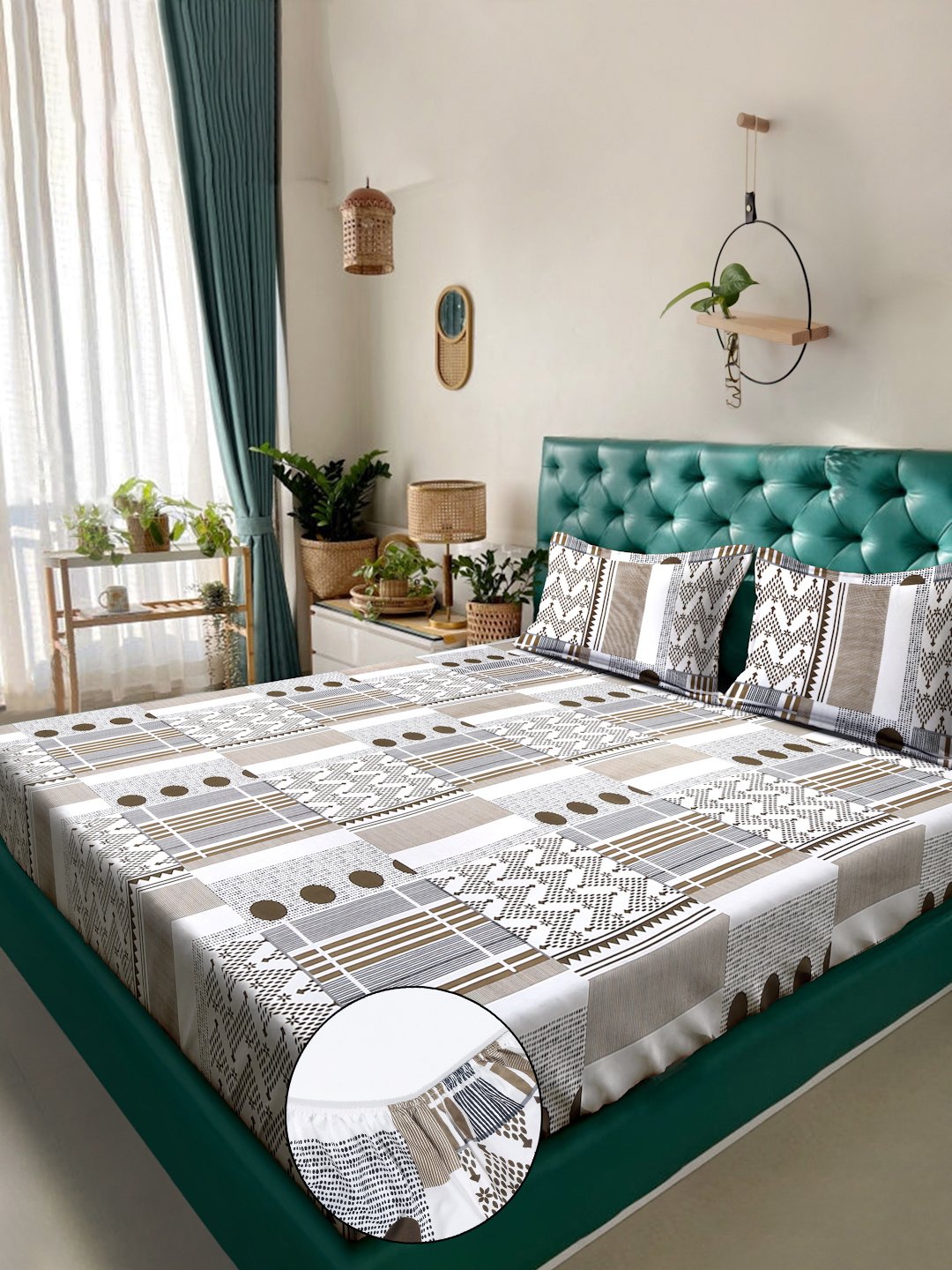 White Geometric 300 TC Cotton Blend Fitted Double Bedsheet in Book Fold Packing