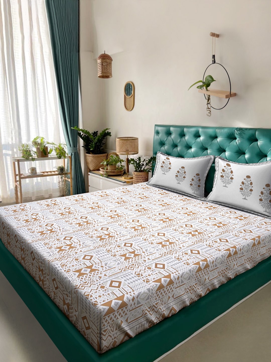 Mustard Geometric 400 TC Pure Cotton Super King Double Bedsheet with 2 Pillow Covers