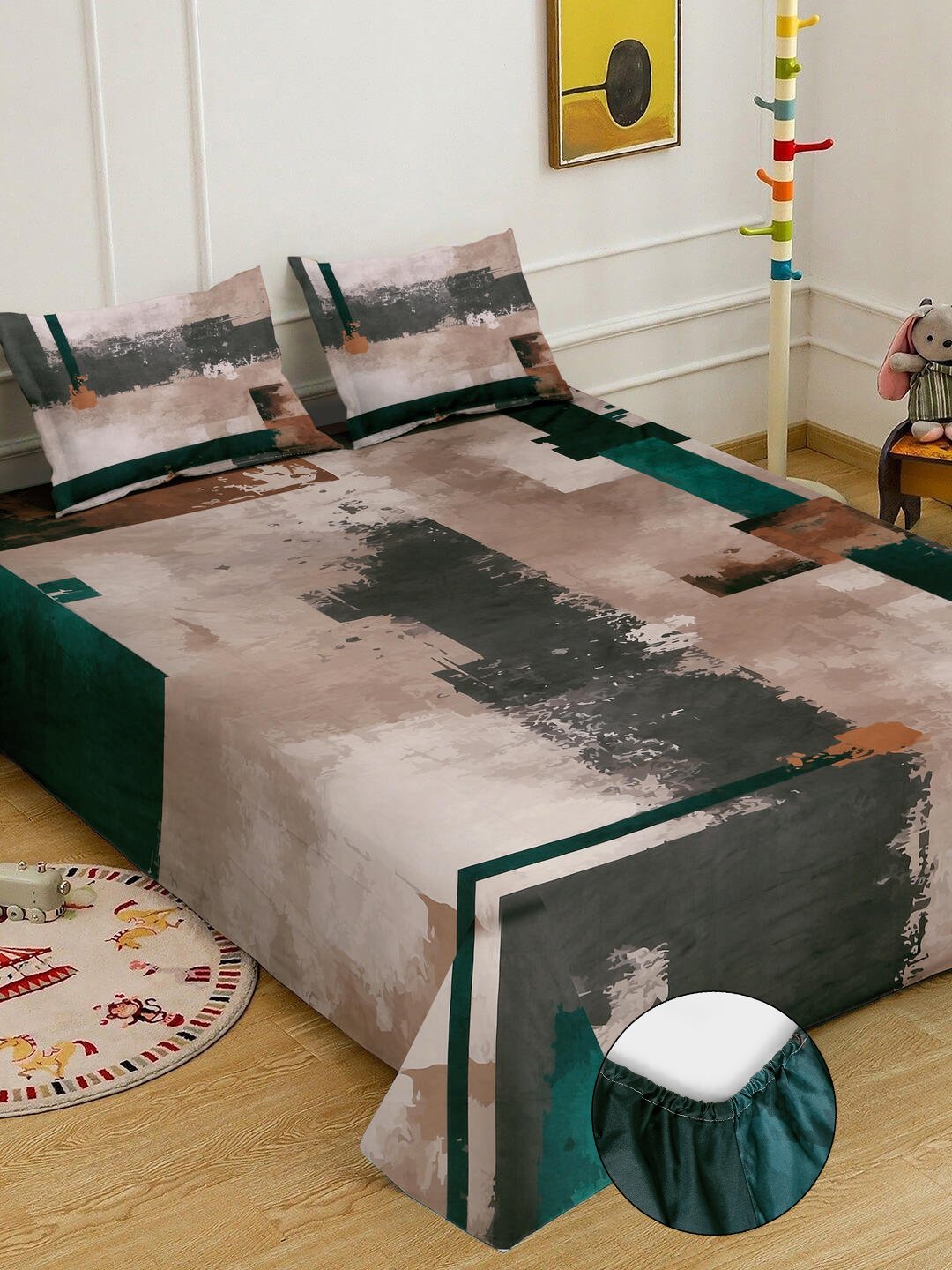 Brown Digital Geometric Printed Fitted Cotton Blend Double Bedsheet with 2 Pillow Covers