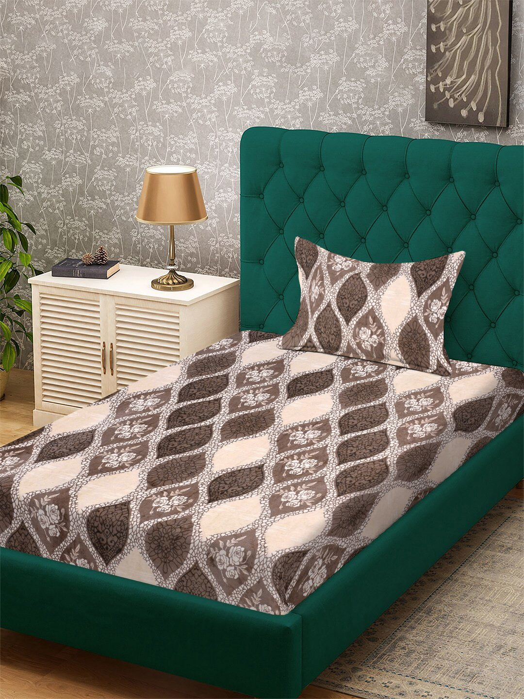 Brown Geometric Woolen Single Bedsheet with Pillow Cover