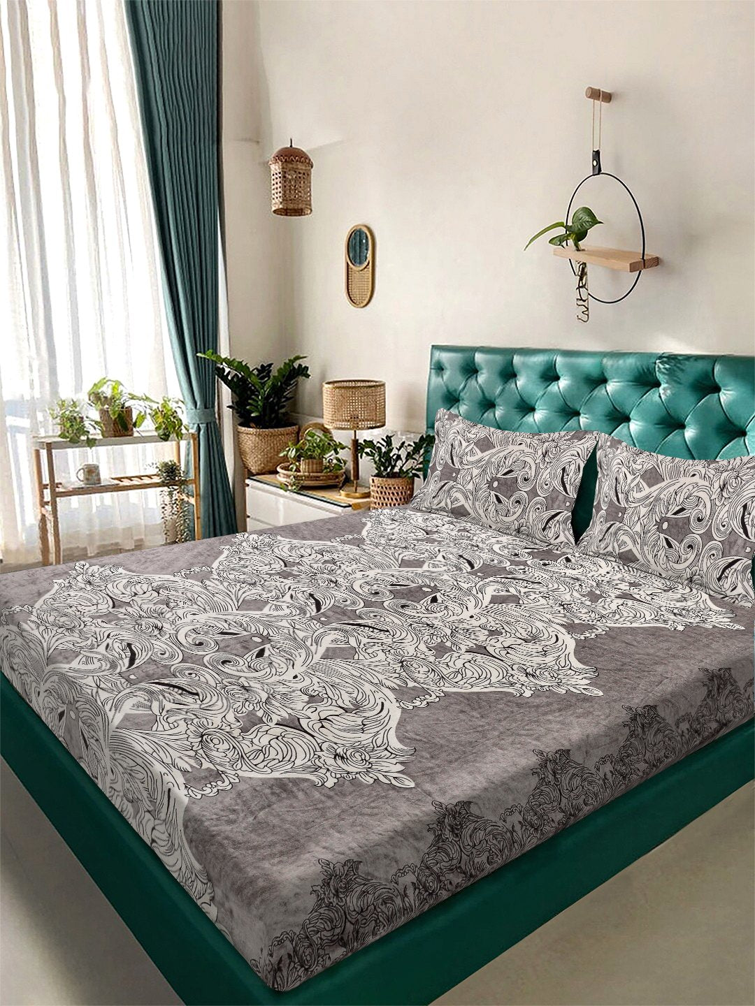 Beige Floral Super King Woolen Double Bedsheet with 2 Pillow Covers