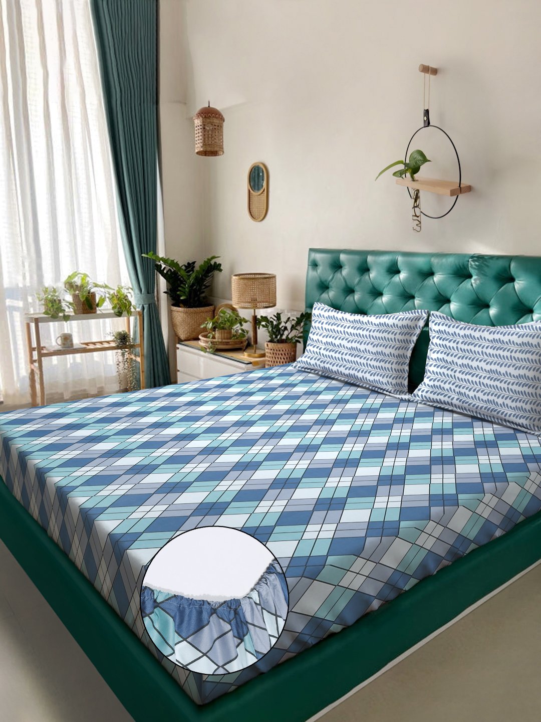 Multi Geometric 300 TC Cotton Blend Fitted Double Bedsheet with 2 Pillow Covers