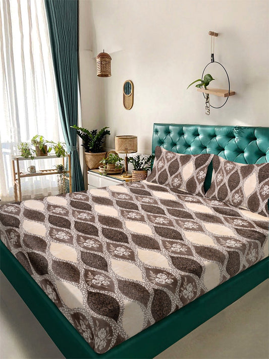 Brown Geometric Woolen Double Bedsheet with 2 Pillow Covers