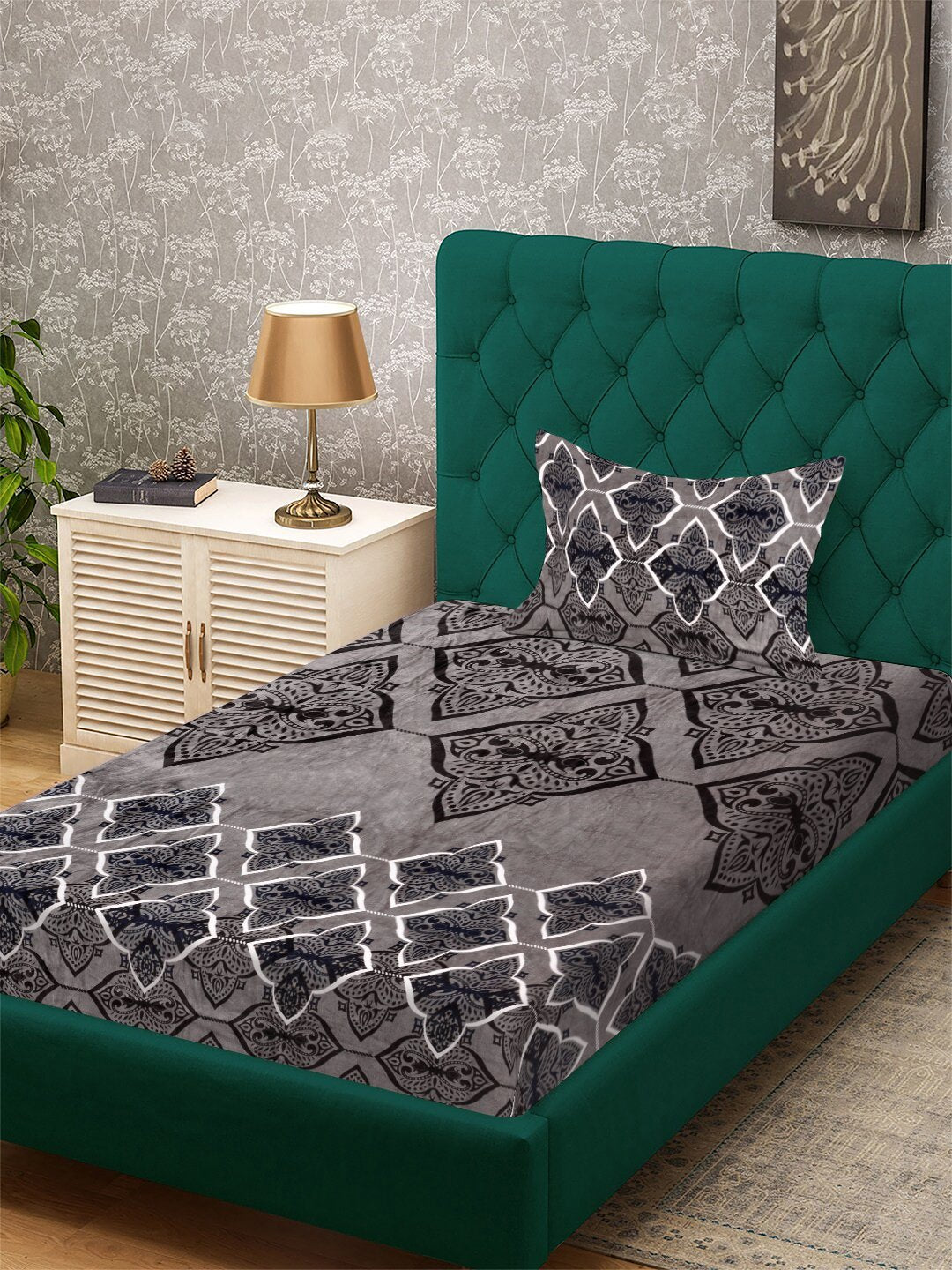 Brown Geometric Woolen Single Bedsheet with Pillow Cover