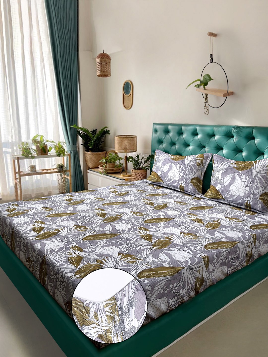 Multi Floral 300 TC Cotton Blend Fitted Double Bedsheet in Book Fold Packing