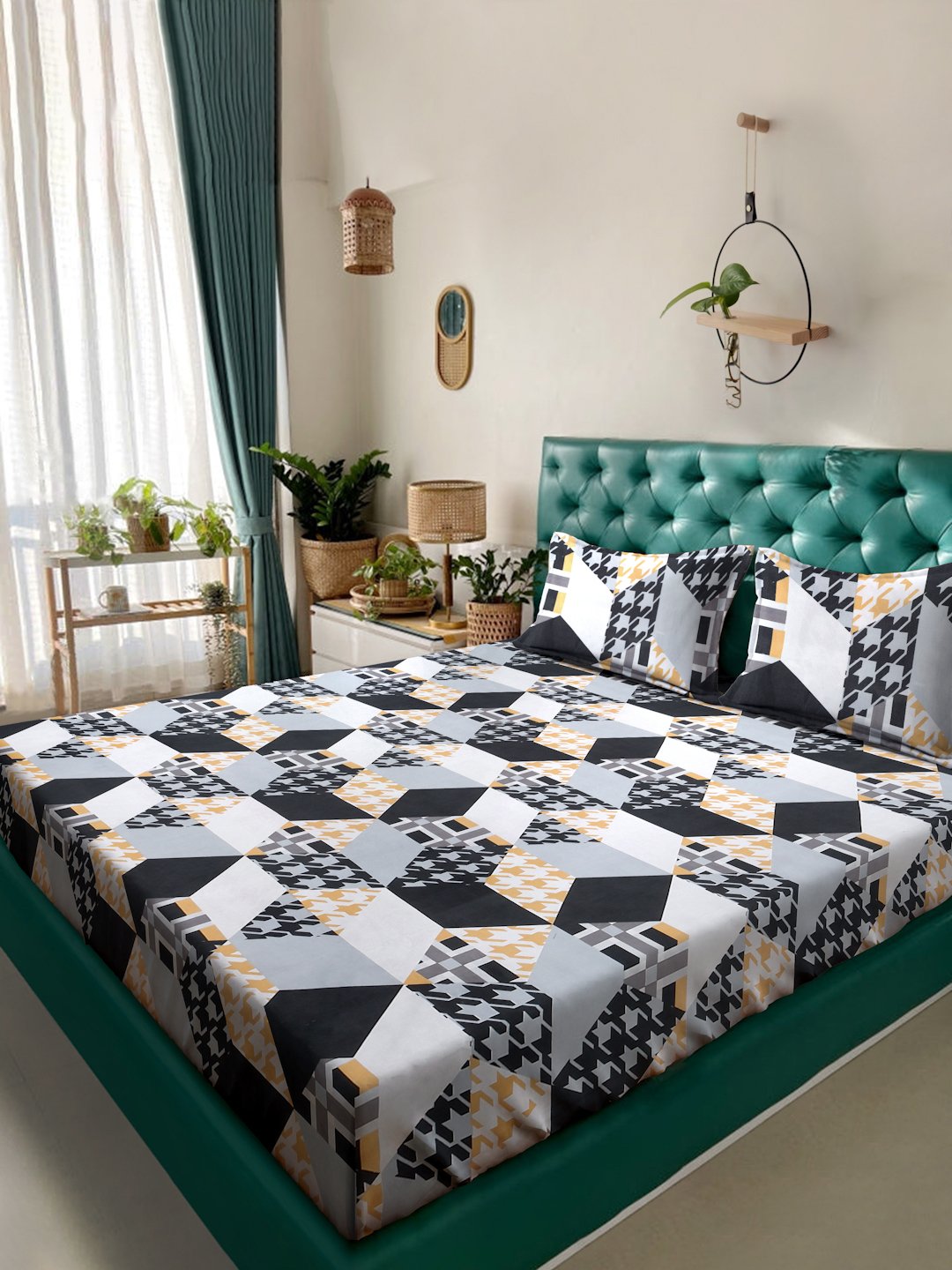 Multi Geometric 300 TC Cotton Blend Double Bedsheet with 2 Pillow Covers