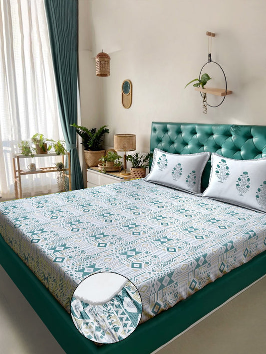 Green Geometric 400 TC Pure Cotton Super King Fitted Double Bedsheet with 2 Pillow Covers