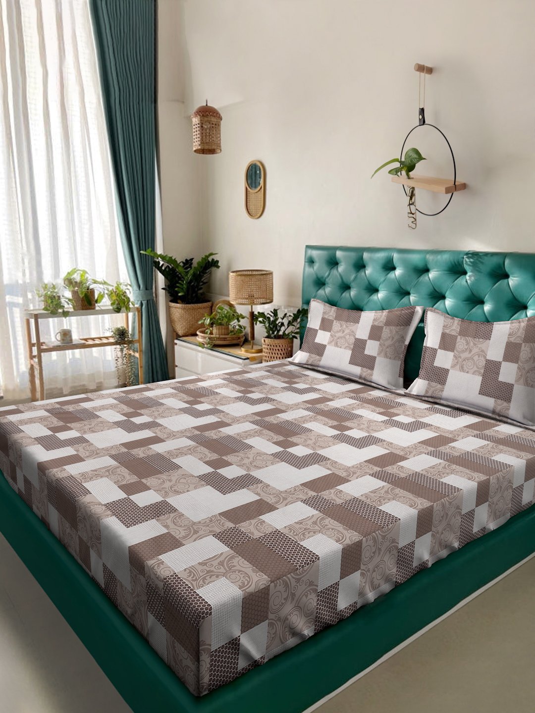 Brown Geometric 400 TC Pure Cotton Double Bedsheet with 2 Pillow Covers
