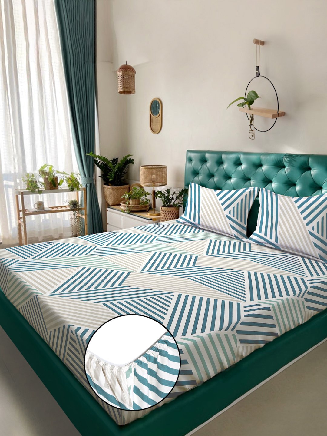 Green Geometric  300 TC Cotton Blend Fitted Double Bedsheet with 2 Pillow Covers