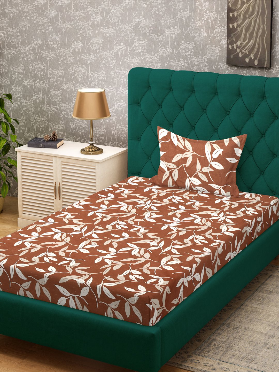 Brown Floral 300 TC Cotton Blend Single Bedsheet Set in Book Fold Packing