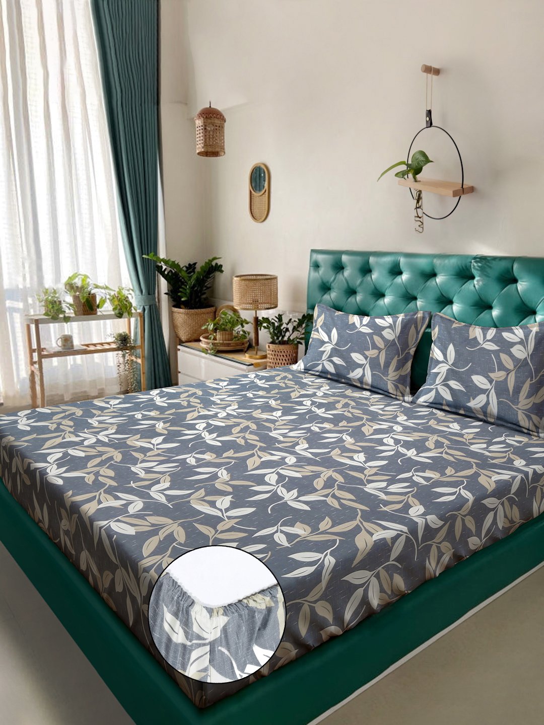 Floral 300 TC Cotton Blend Fitted Double Bedsheet in Book Fold Packing