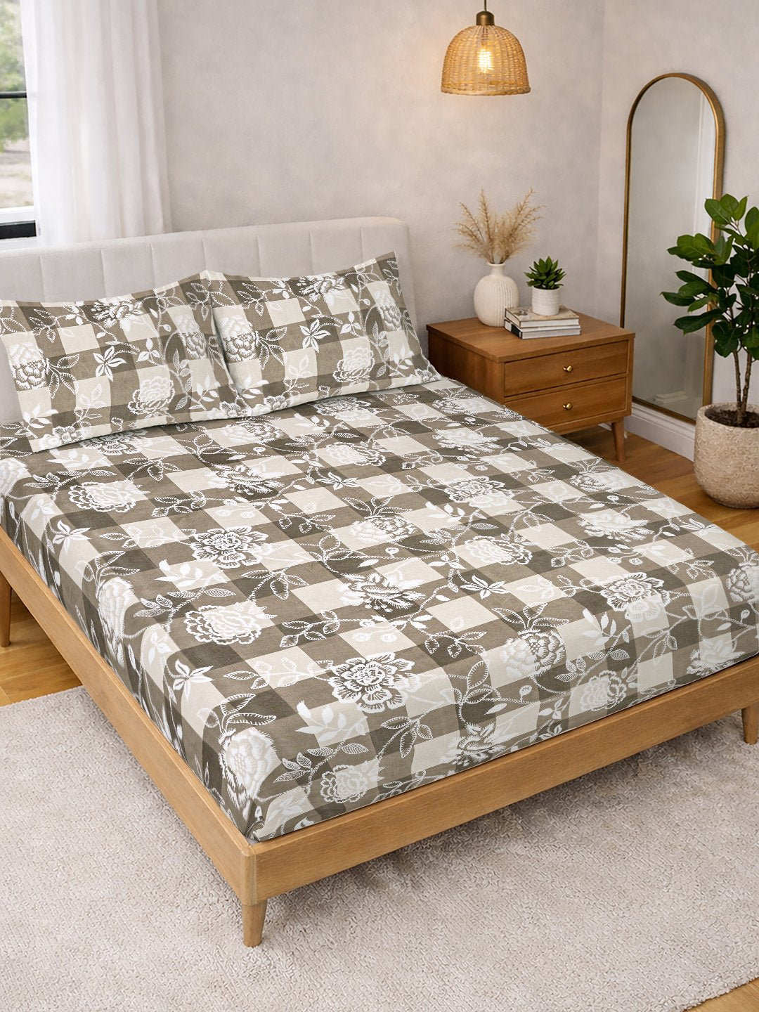 Begie Floral Cotton Blend Double Bedsheet with 2 Pillow Covers